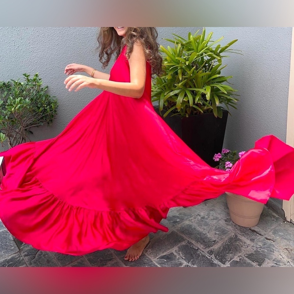 Red satin maxi dress with ruffle bottom. Size M. Unlined. Worn only once. - Picture 3 of 4